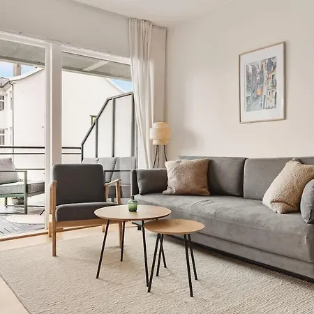 Dinbnb I Oasis, Workspace & Elevator! * Bergen