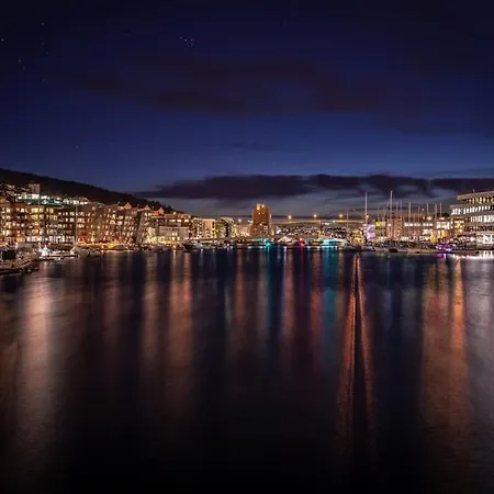 Dinbnb I Oasis, Workspace & Elevator! Apartment Bergen