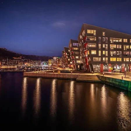 Dinbnb I Oasis, Workspace & Elevator! Bergen